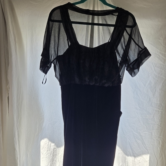 Fancy Velvet Dress EUC - Picture 6 of 8